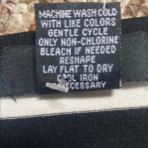 Verve Ami Black/Freesia Striped Women's Top Size XL NWT - Picture 7 of 9